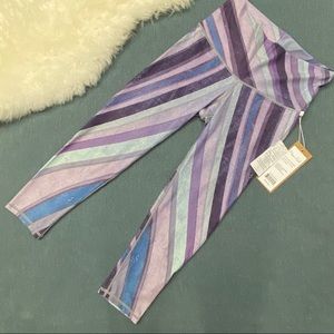 NWT Niyama Sol “Purple Haze” Beachcomber Capris S